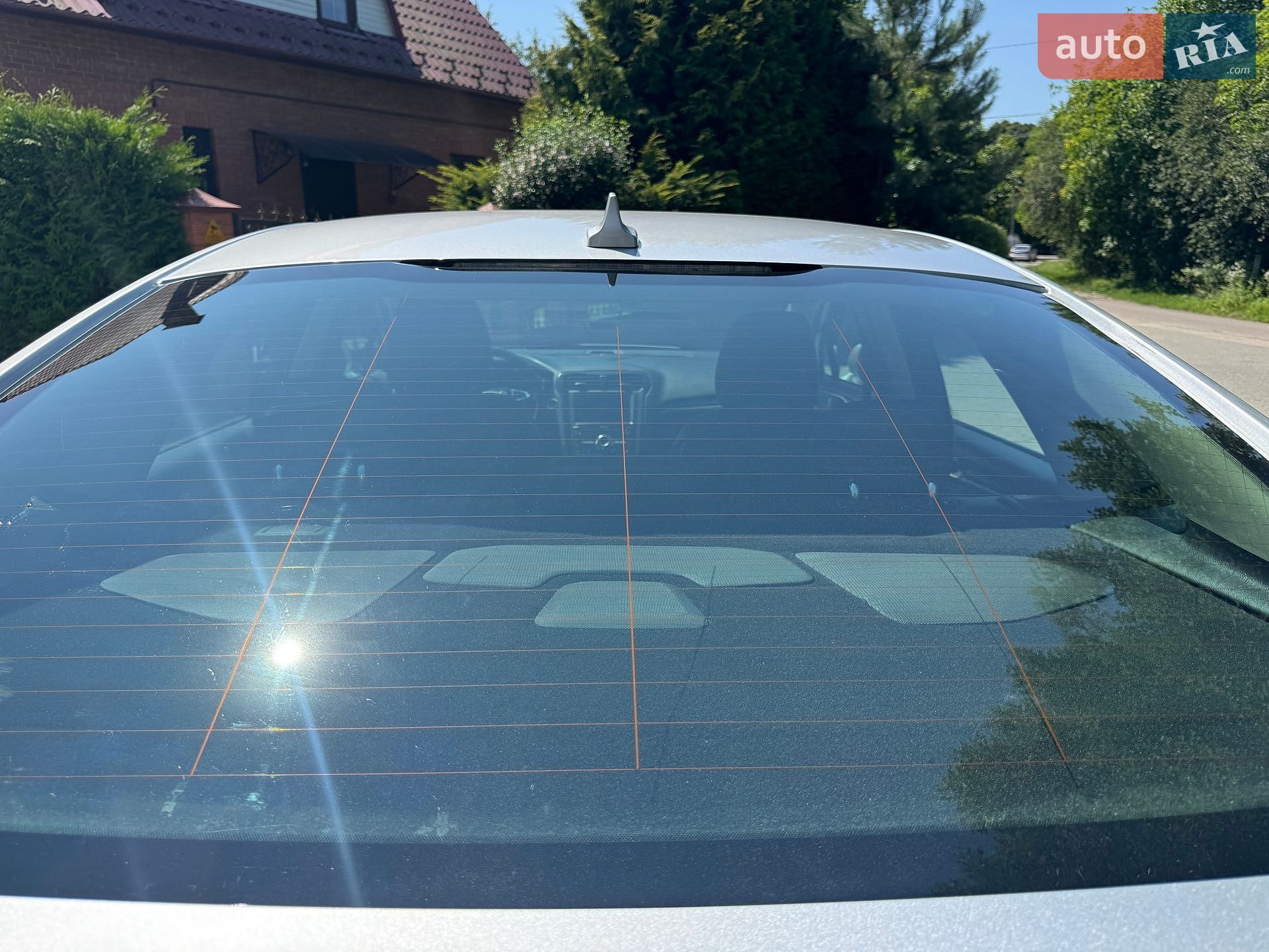 Ford Fusion 2019 VIN 3FA6P0RU0KR273928 фото оголошення 18 з 41