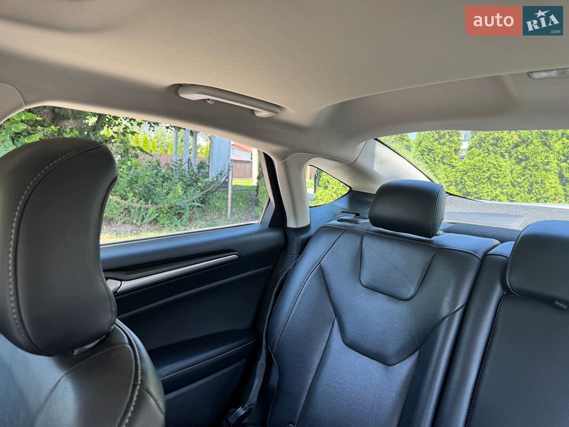 Ford Fusion 2019 VIN 3FA6P0RU0KR273928 фото оголошення 40 з 41