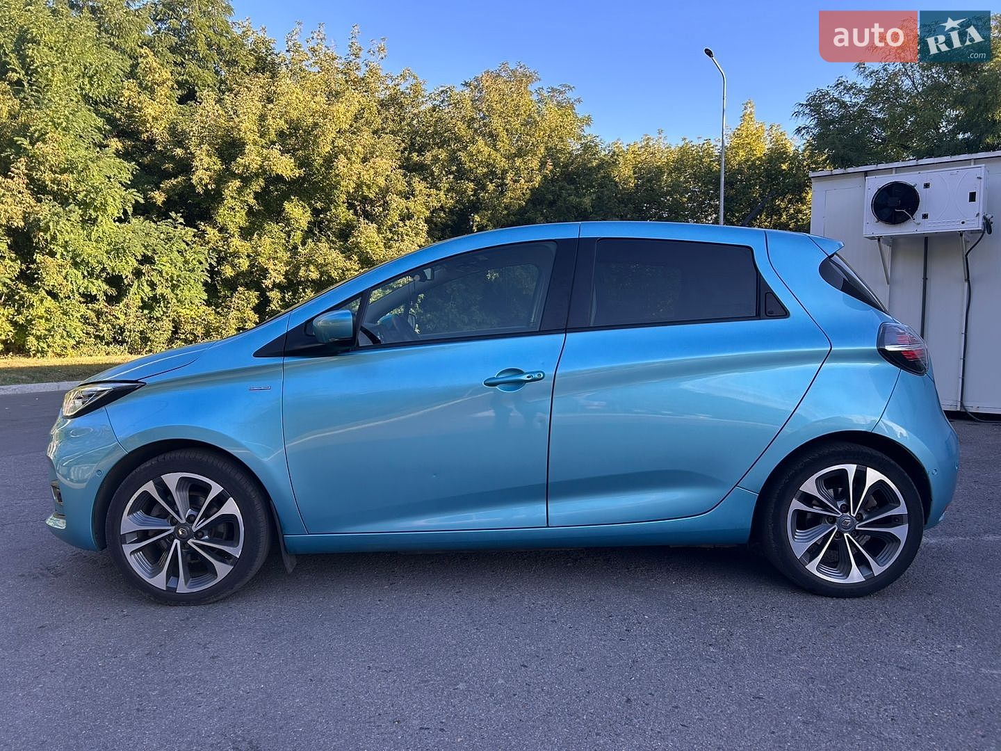 Renault Zoe 2019 VIN VF1AG000263201873 фото оголошення 5 з 38