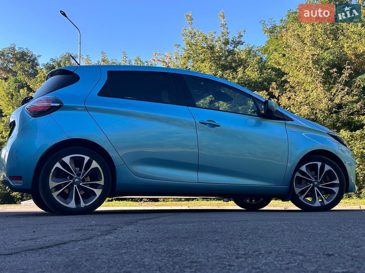 Renault Zoe 2019 VIN VF1AG000263201873 фото оголошення 14 з 38