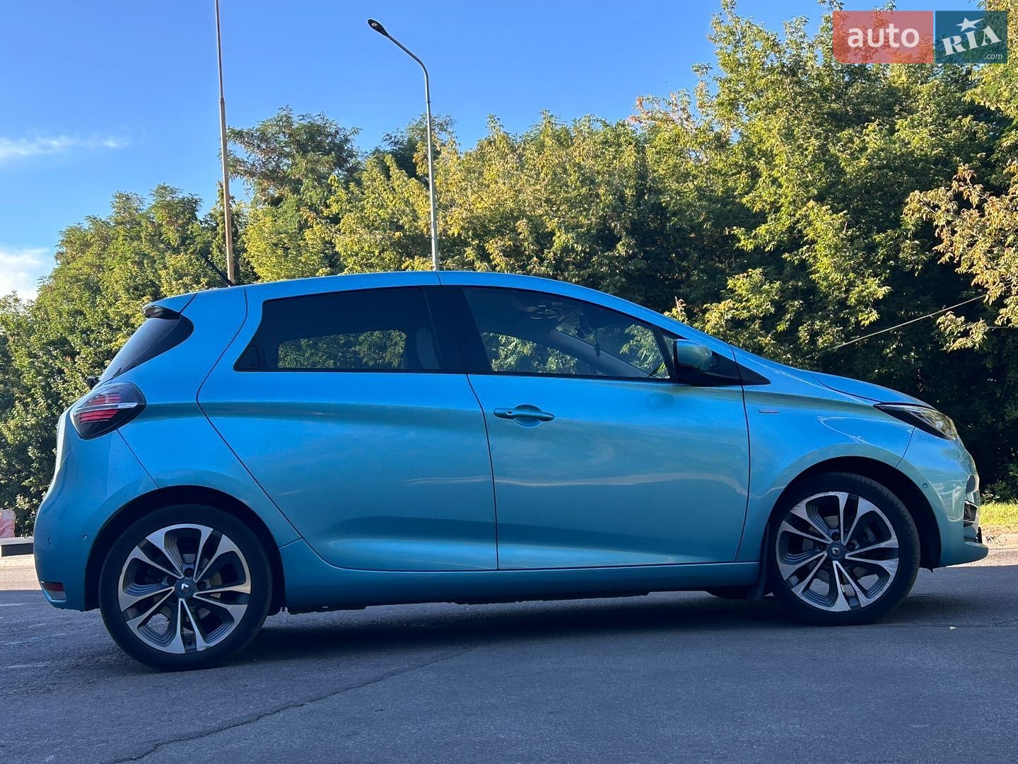 Renault Zoe 2019 VIN VF1AG000263201873 фото оголошення 17 з 38