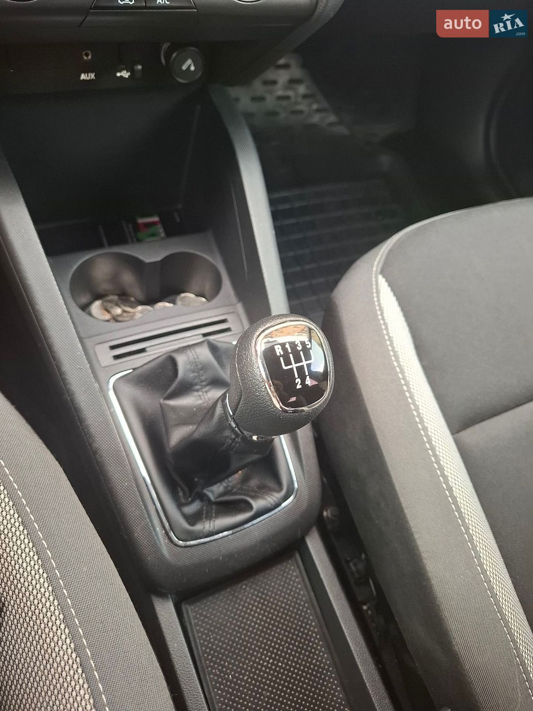 Skoda Fabia 2016 VIN TMBEM2NJ1GB500450 фото оголошення 12 з 15