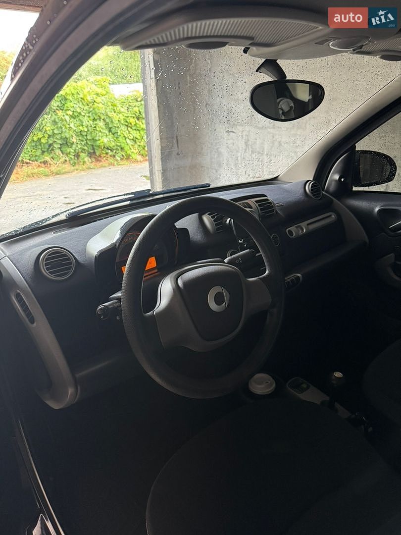 Smart Fortwo 2012 VIN WME4513341K563070 фото оголошення 16 з 17