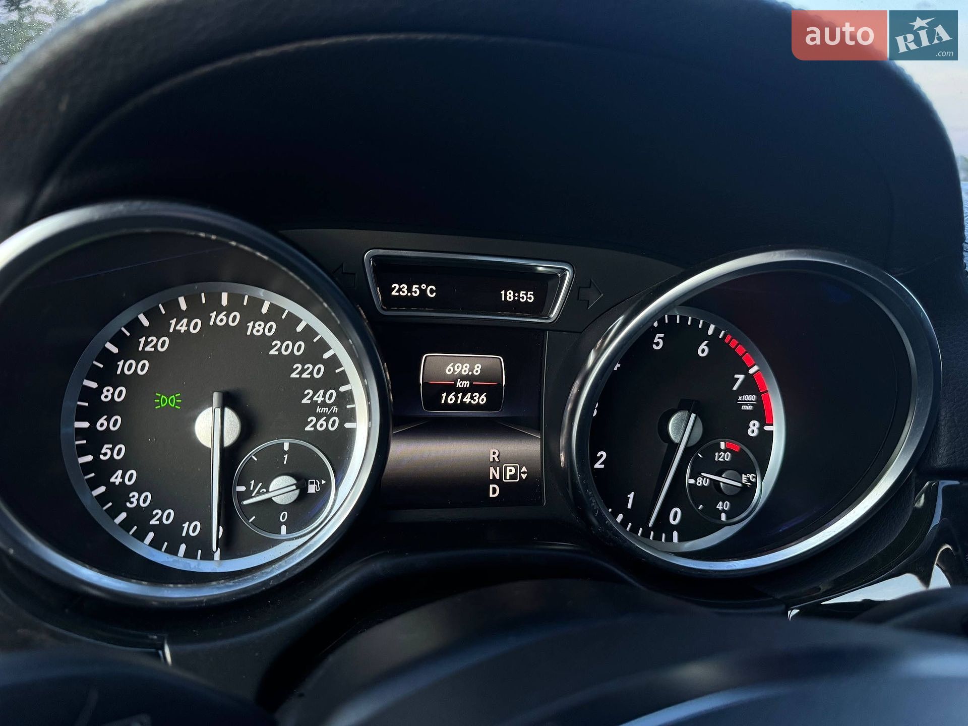 Mercedes-Benz GL-Class 2015 VIN WDC1668561A525056 фото оголошення 19 з 36