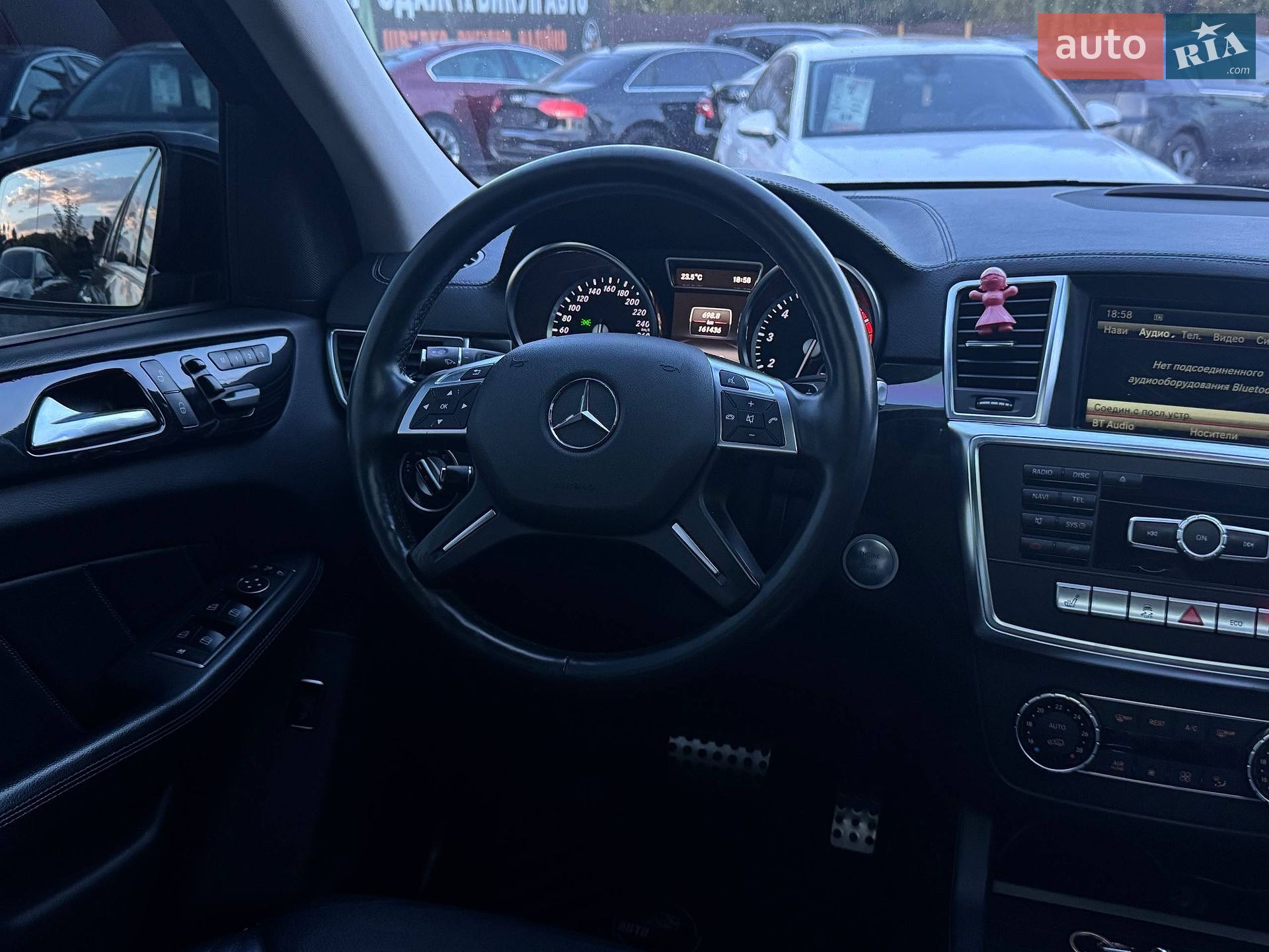 Mercedes-Benz GL-Class 2015 VIN WDC1668561A525056 фото оголошення 29 з 36