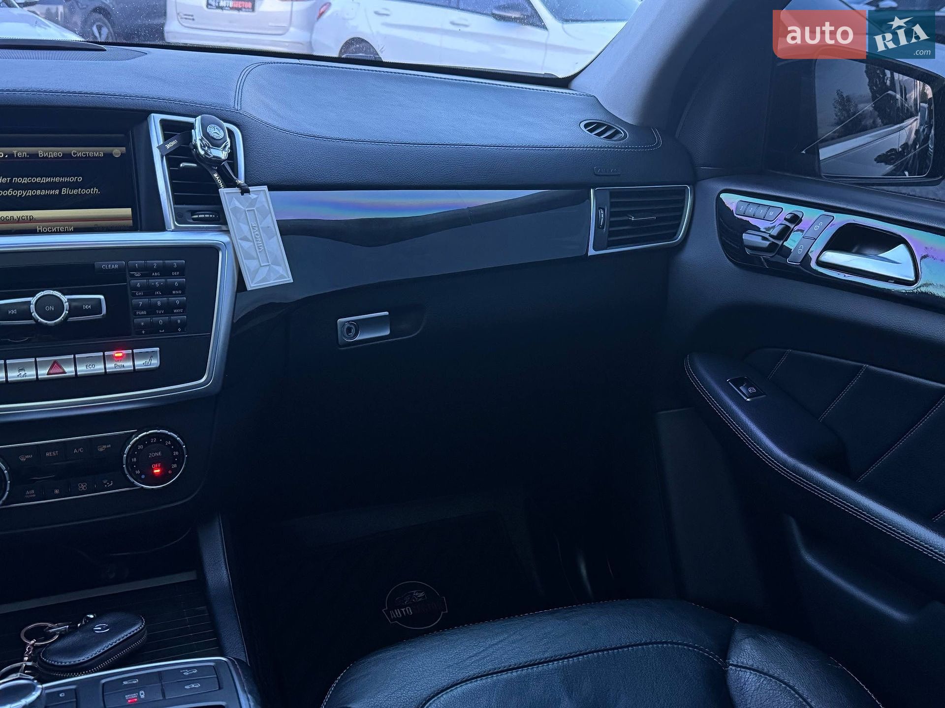 Mercedes-Benz GL-Class 2015 VIN WDC1668561A525056 фото оголошення 31 з 36