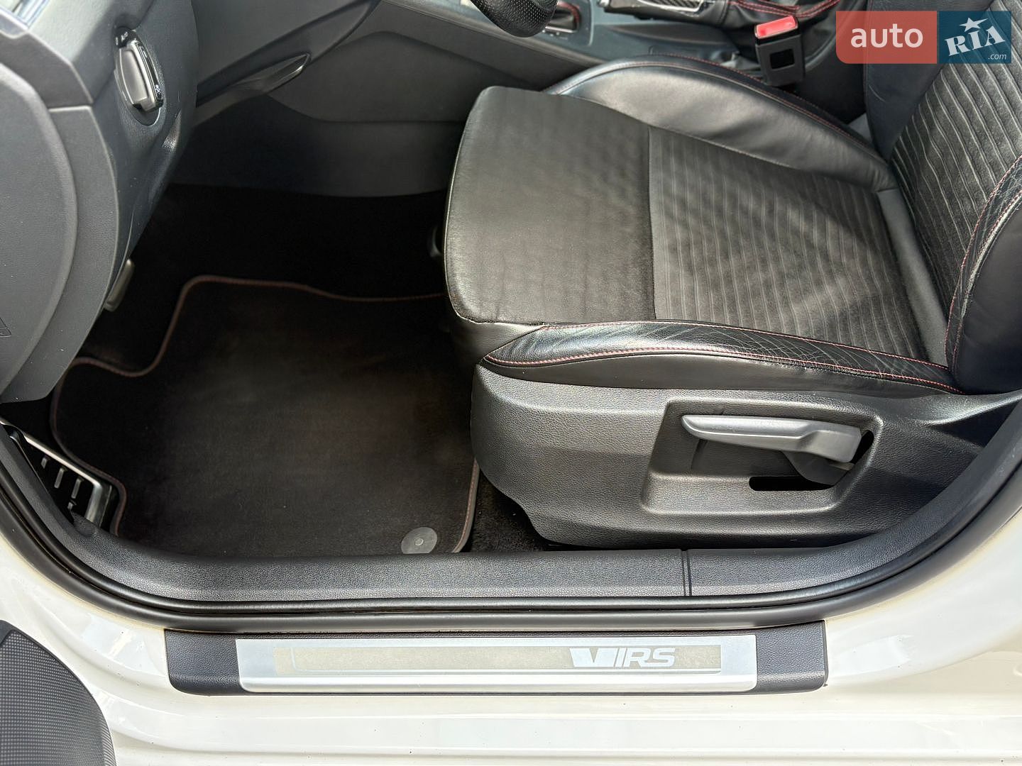 Skoda Octavia 2013 VIN TMBJK7NE0E0103700 фото оголошення 41 з 87