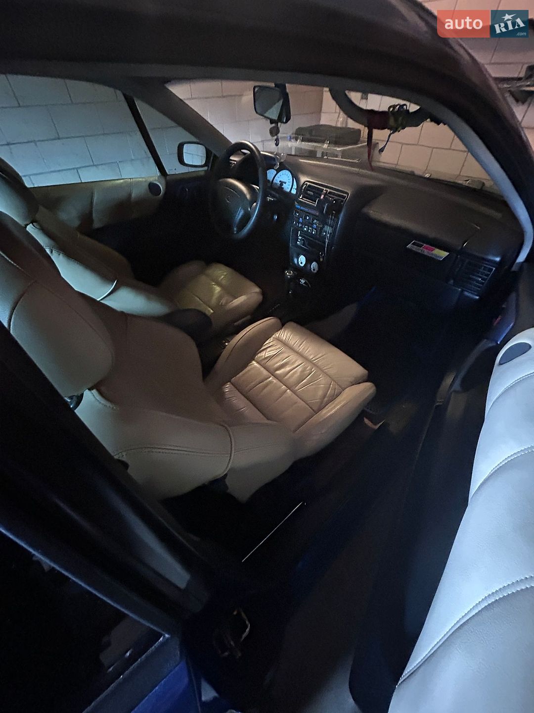 Opel Calibra 1997 VIN W0L000085V9004432 фото оголошення 14 з 16