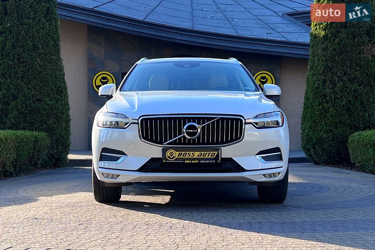 Volvo XC60 2017 VIN YV4102RL7J1036659 фото оголошення 2 з 25