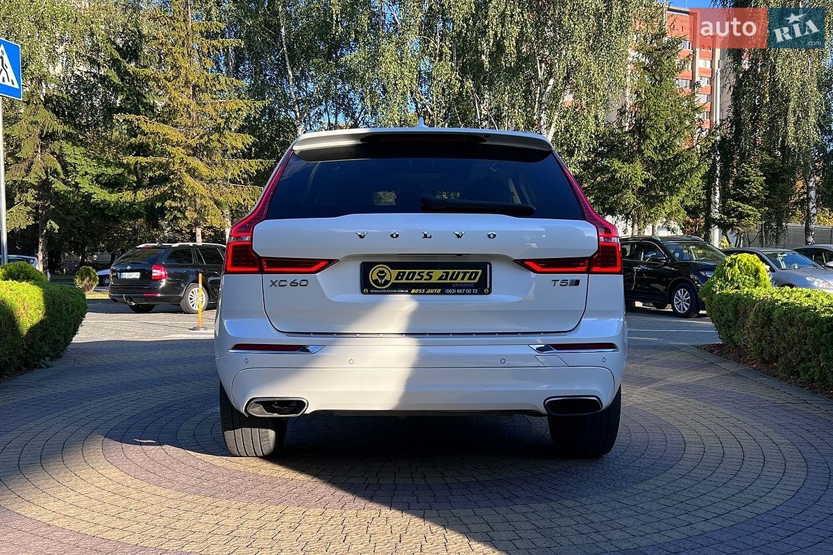 Volvo XC60 2017 VIN YV4102RL7J1036659 фото оголошення 6 з 25