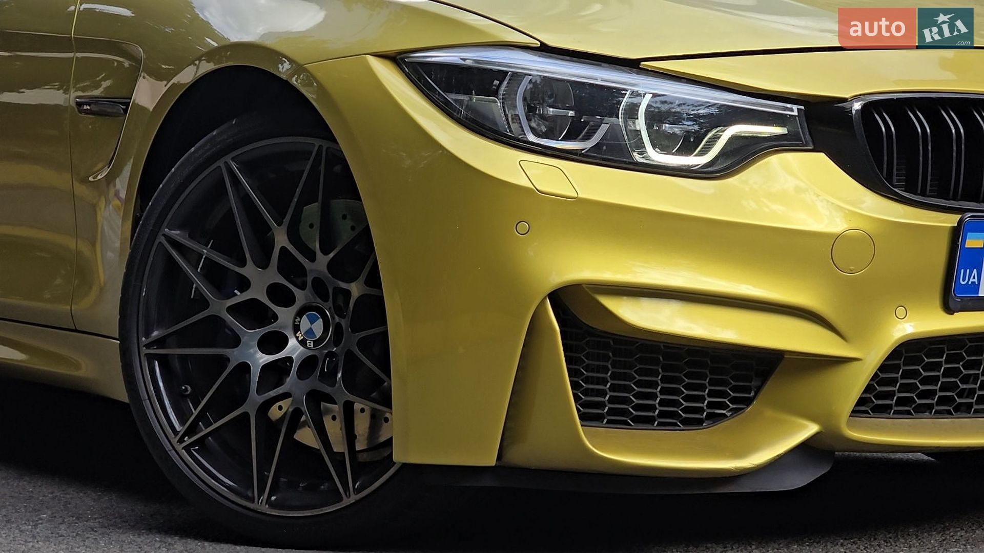 BMW M4 2017 VIN WBS4Y91060AC52919 фото оголошення 12 з 85