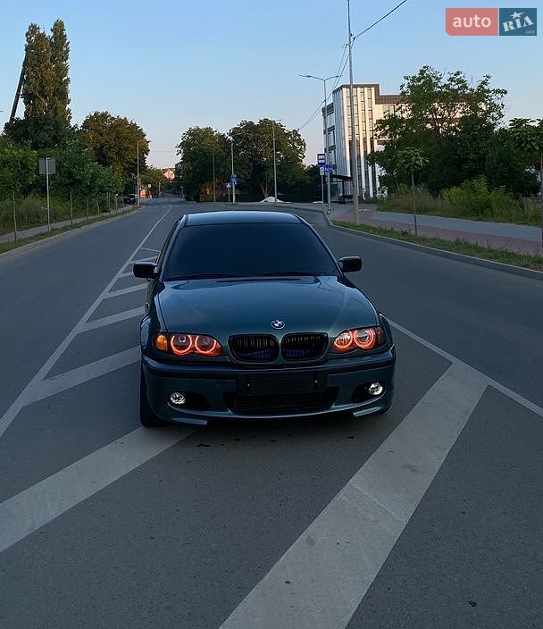 BMW 3 Series 2001 VIN WBAEU51060CJ00038 фото оголошення 3 з 15