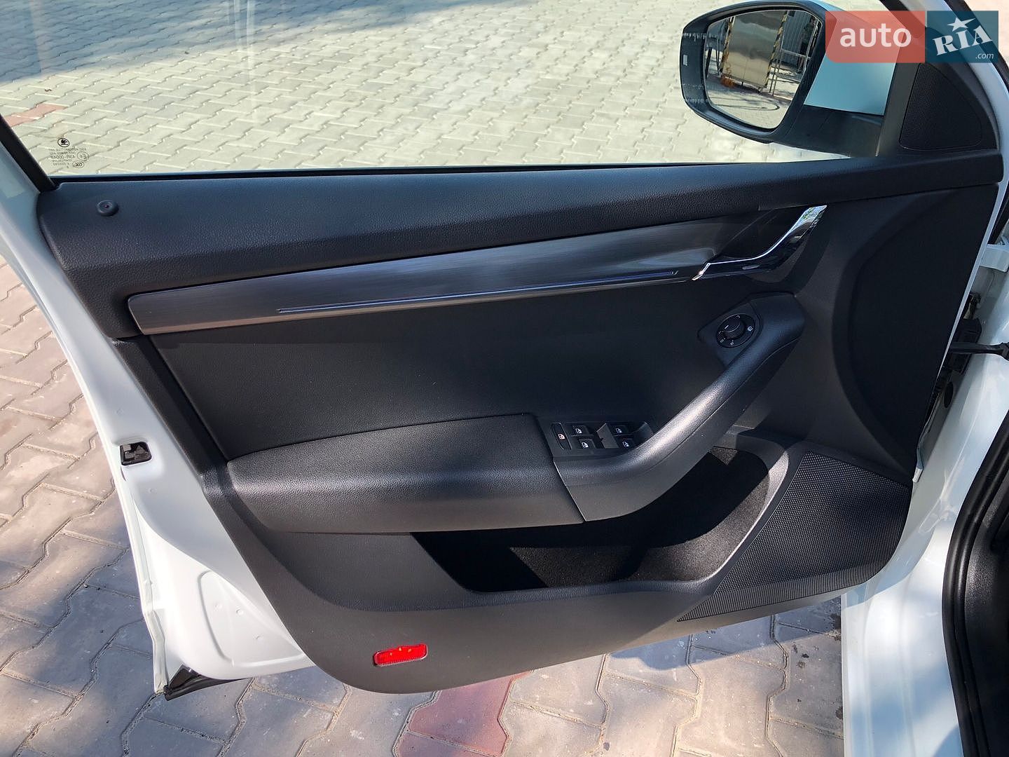 Skoda Octavia 2019 VIN TMBJJ7NE1K0108631 фото оголошення 22 з 29