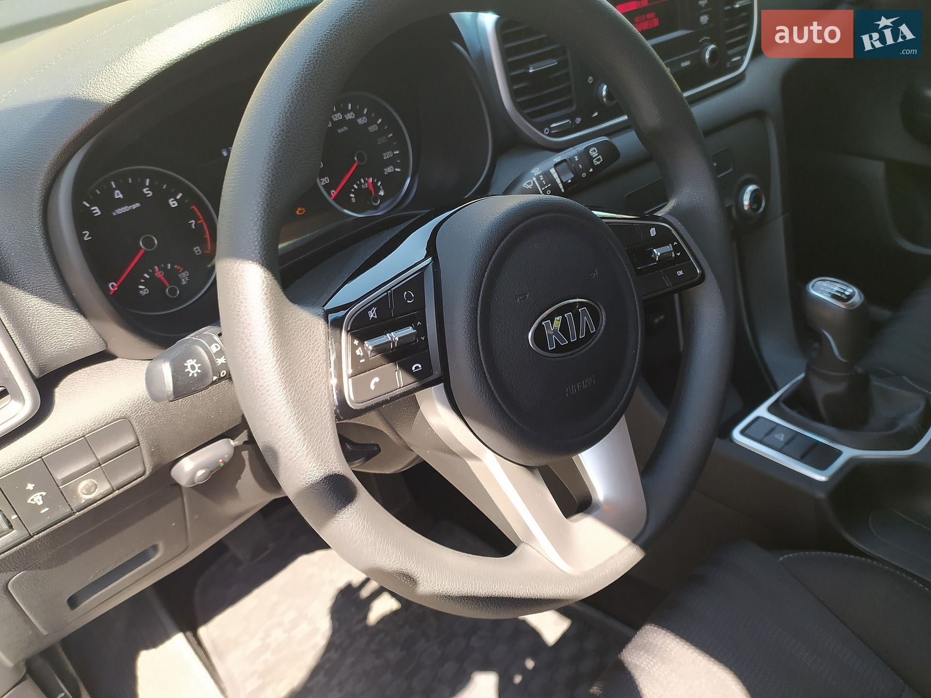 Kia Sportage 2021 VIN U5YPG814AML046483 фото оголошення 15 з 39