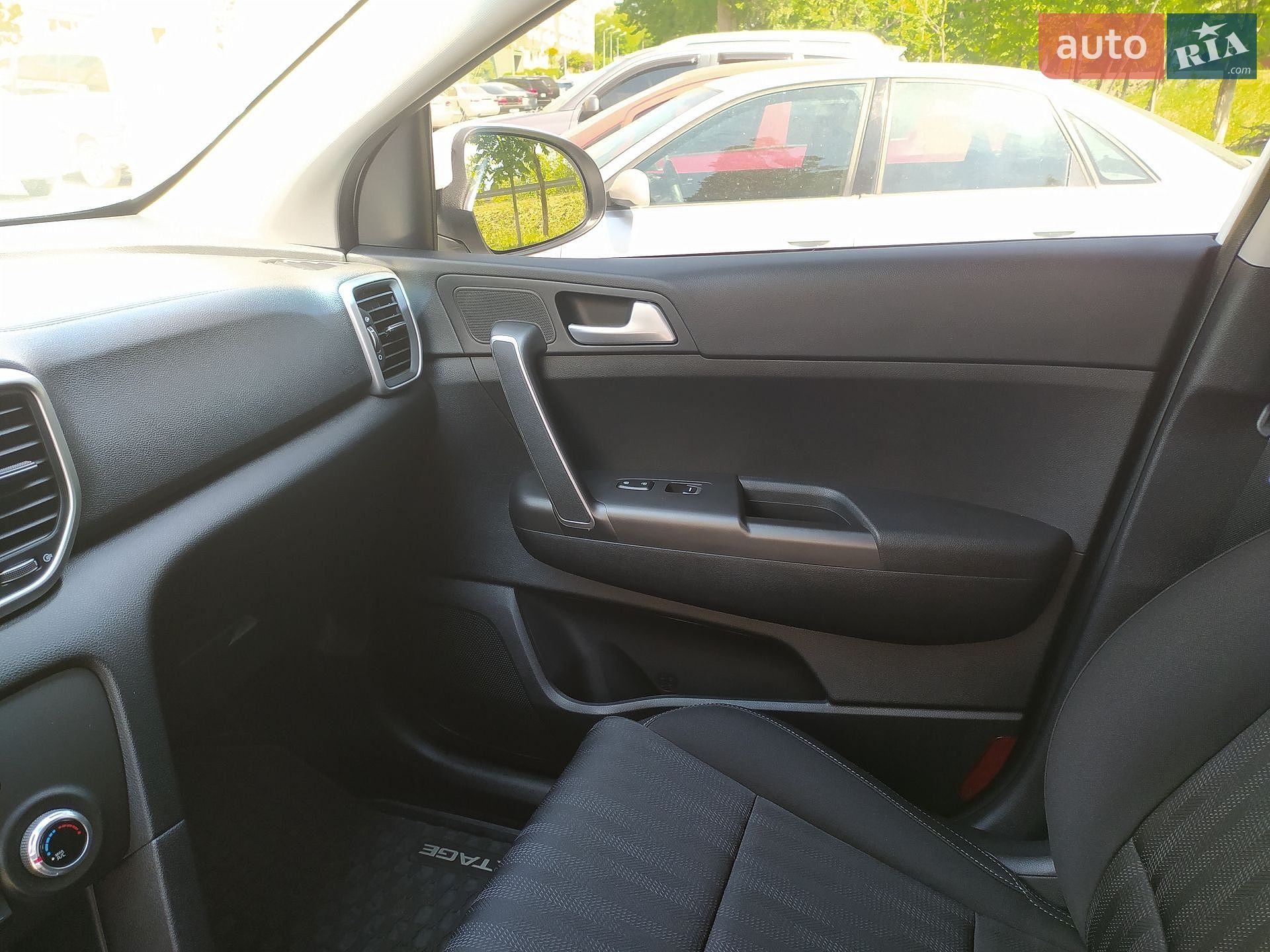 Kia Sportage 2021 VIN U5YPG814AML046483 фото оголошення 17 з 39