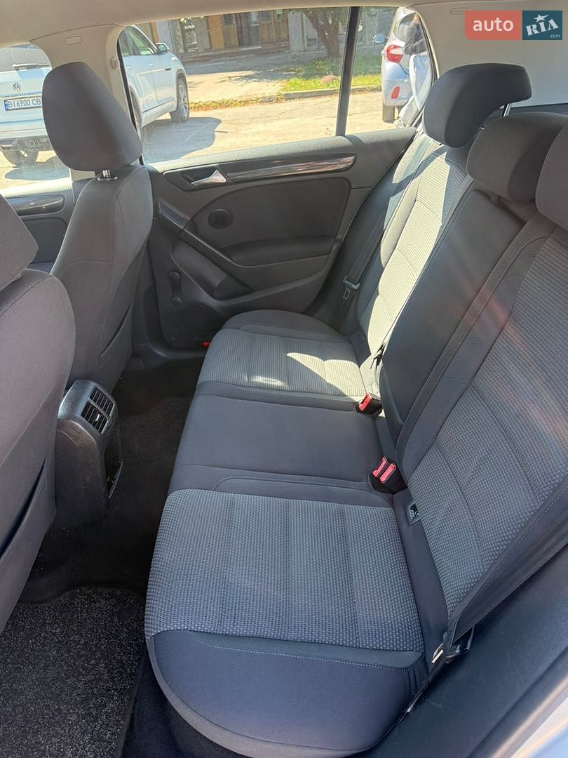 Volkswagen Golf 2011 VIN WVWZZZ1KZBP060471 фото оголошення 28 з 51