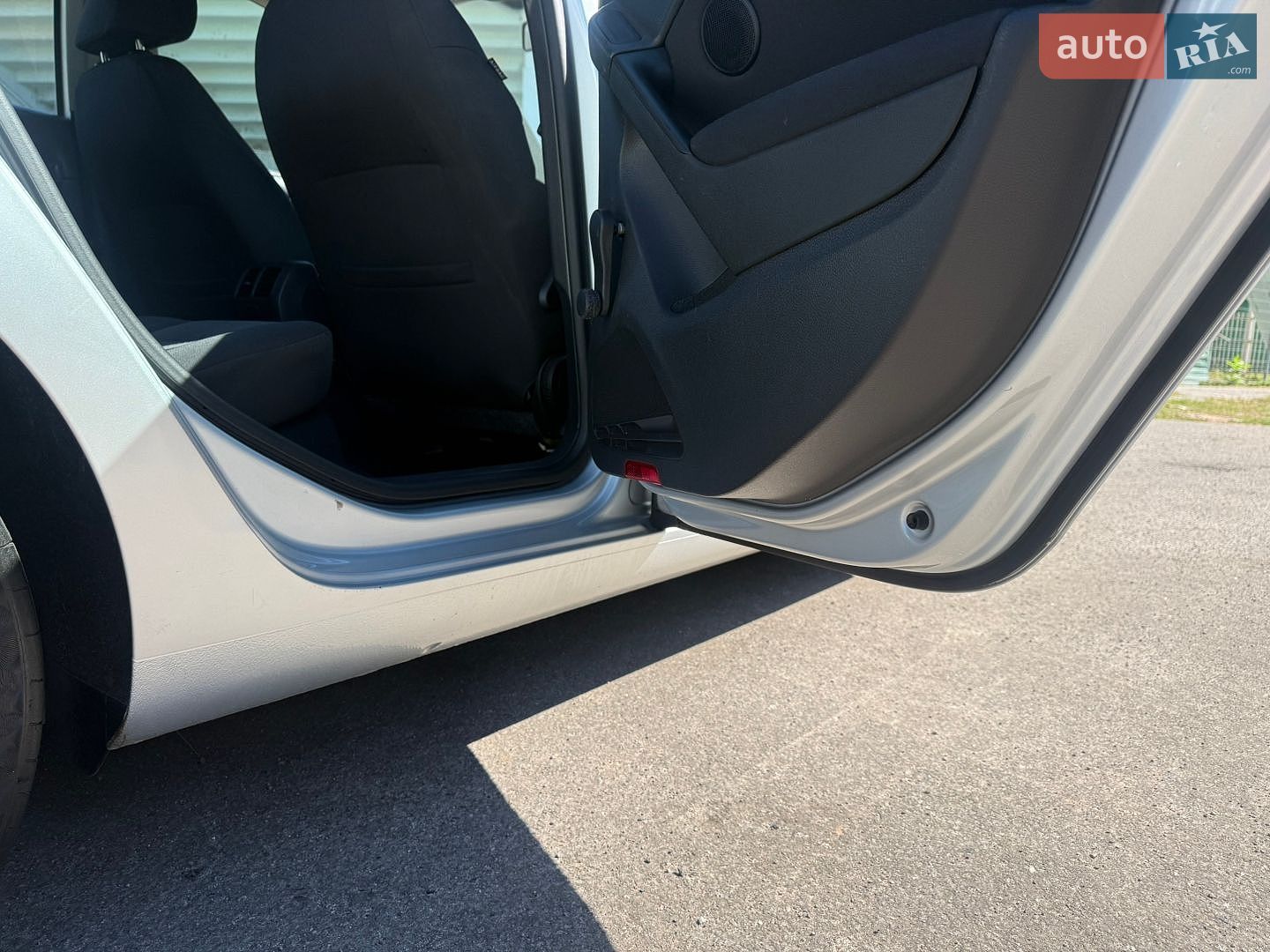 Volkswagen Golf 2011 VIN WVWZZZ1KZBP060471 фото оголошення 31 з 51