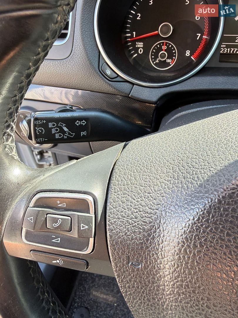 Volkswagen Golf 2011 VIN WVWZZZ1KZBP060471 фото оголошення 37 з 51