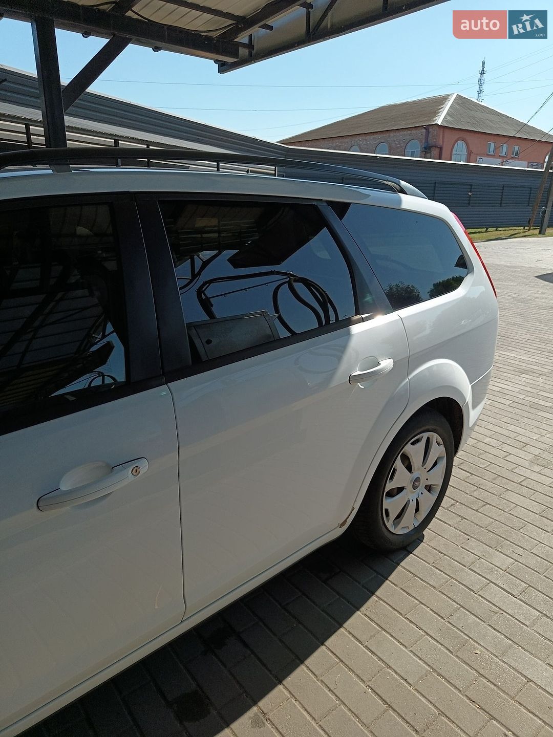 Ford Focus 2010 VIN WF0SXXGCDSAR58733 фото оголошення 5 з 15