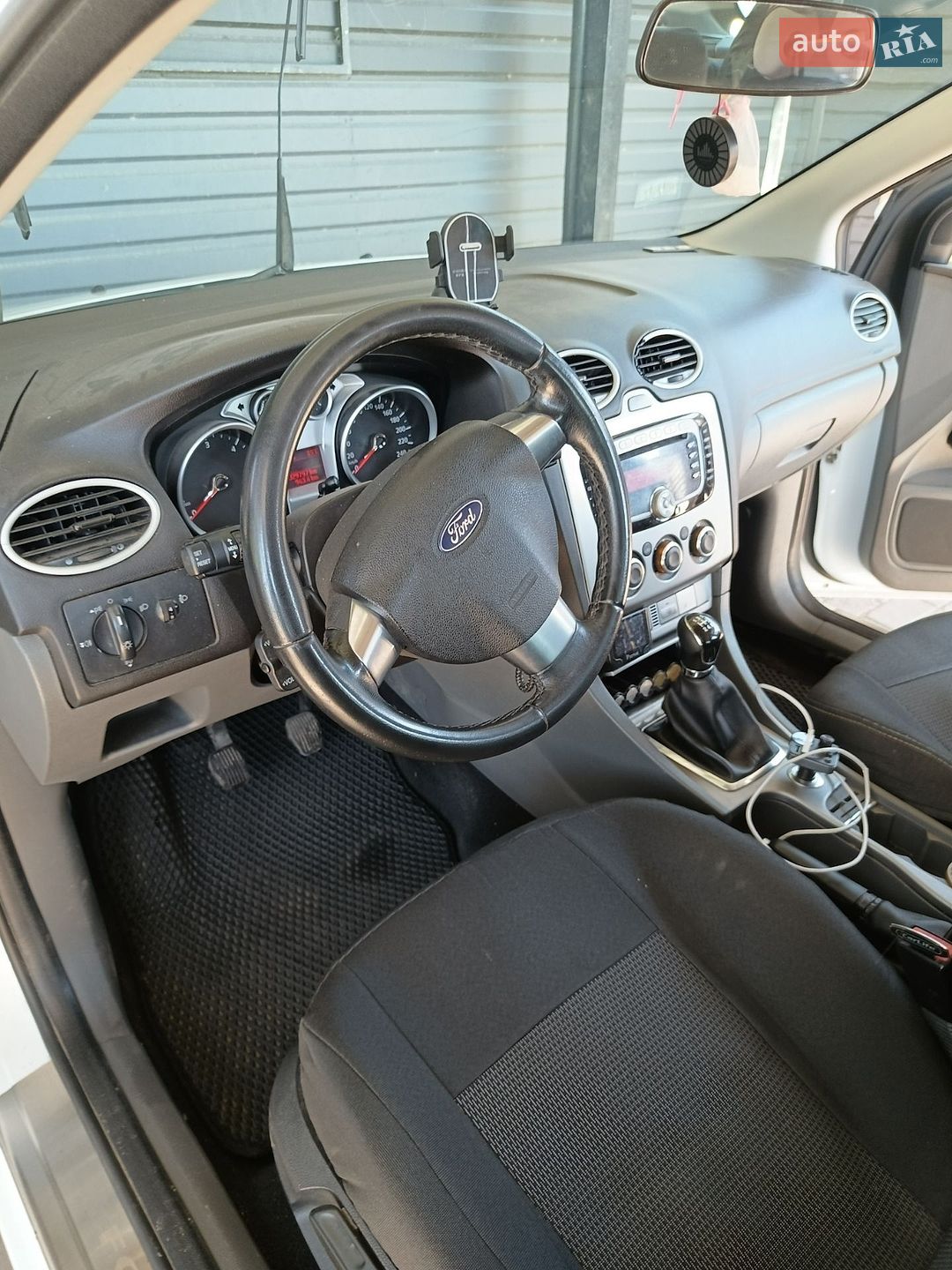 Ford Focus 2010 VIN WF0SXXGCDSAR58733 фото оголошення 13 з 15