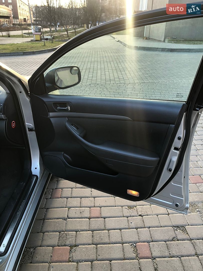 Toyota Avensis 2006 VIN SB1ER56L10E180137 фото оголошення 13 з 21