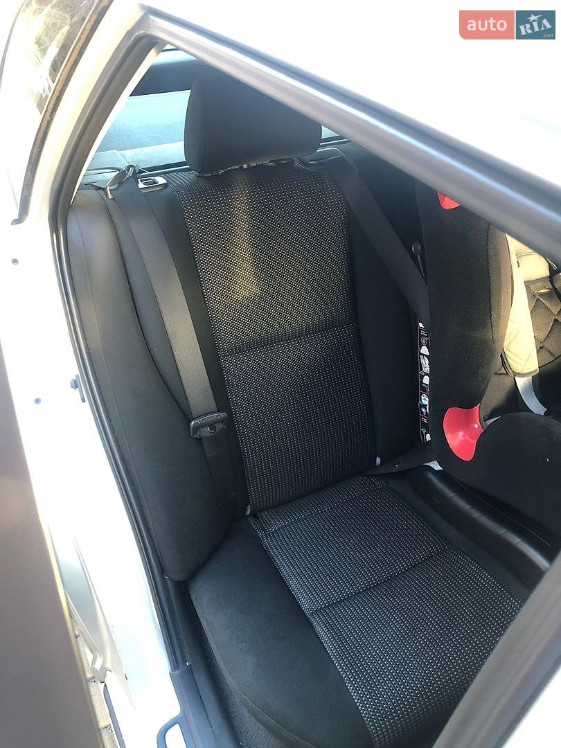 Toyota Avensis 2006 VIN SB1ER56L10E180137 фото оголошення 16 з 21