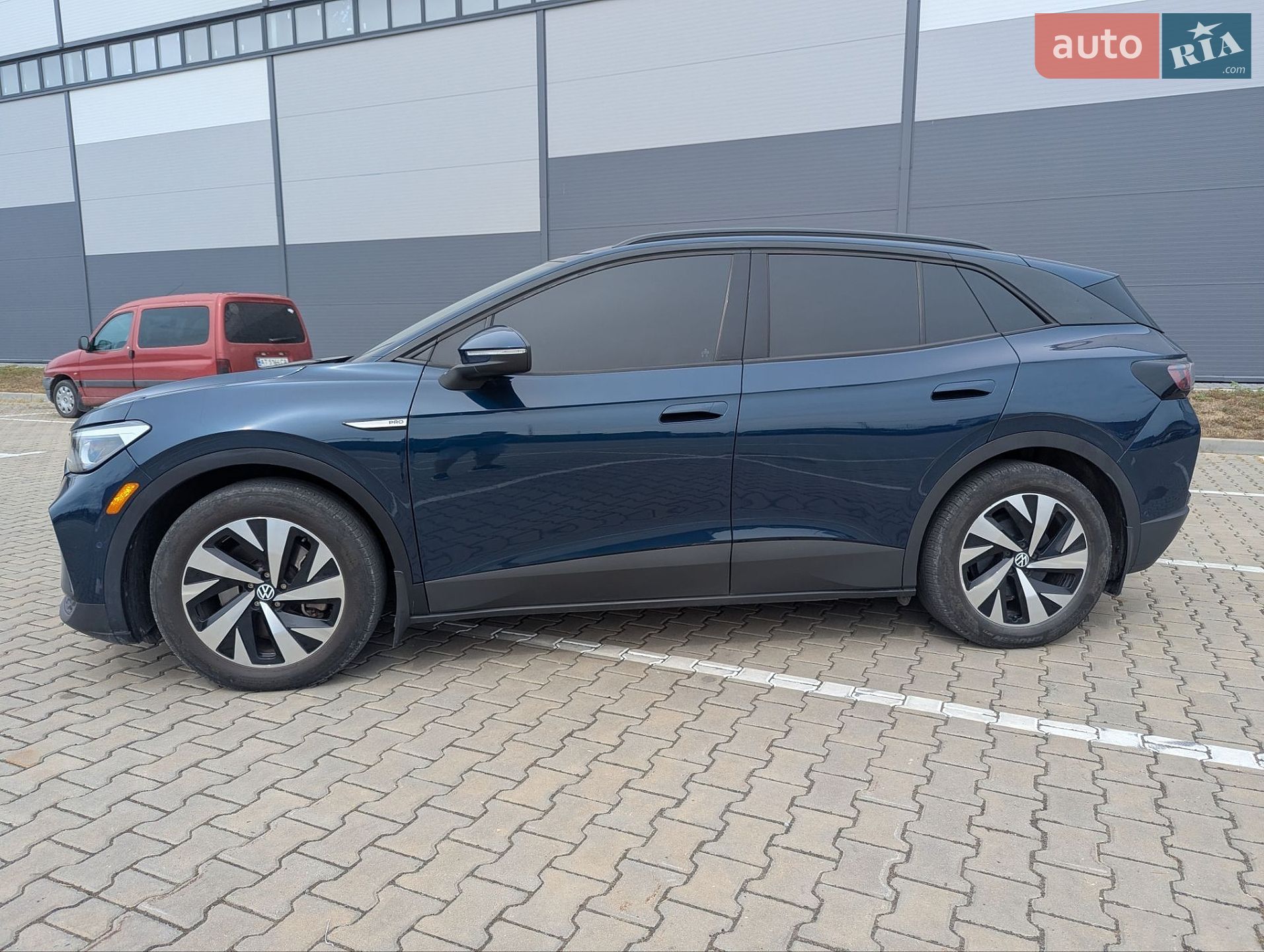 Volkswagen ID.4 2023 VIN 1V2CMPE88PC046952 фото оголошення 3 з 21