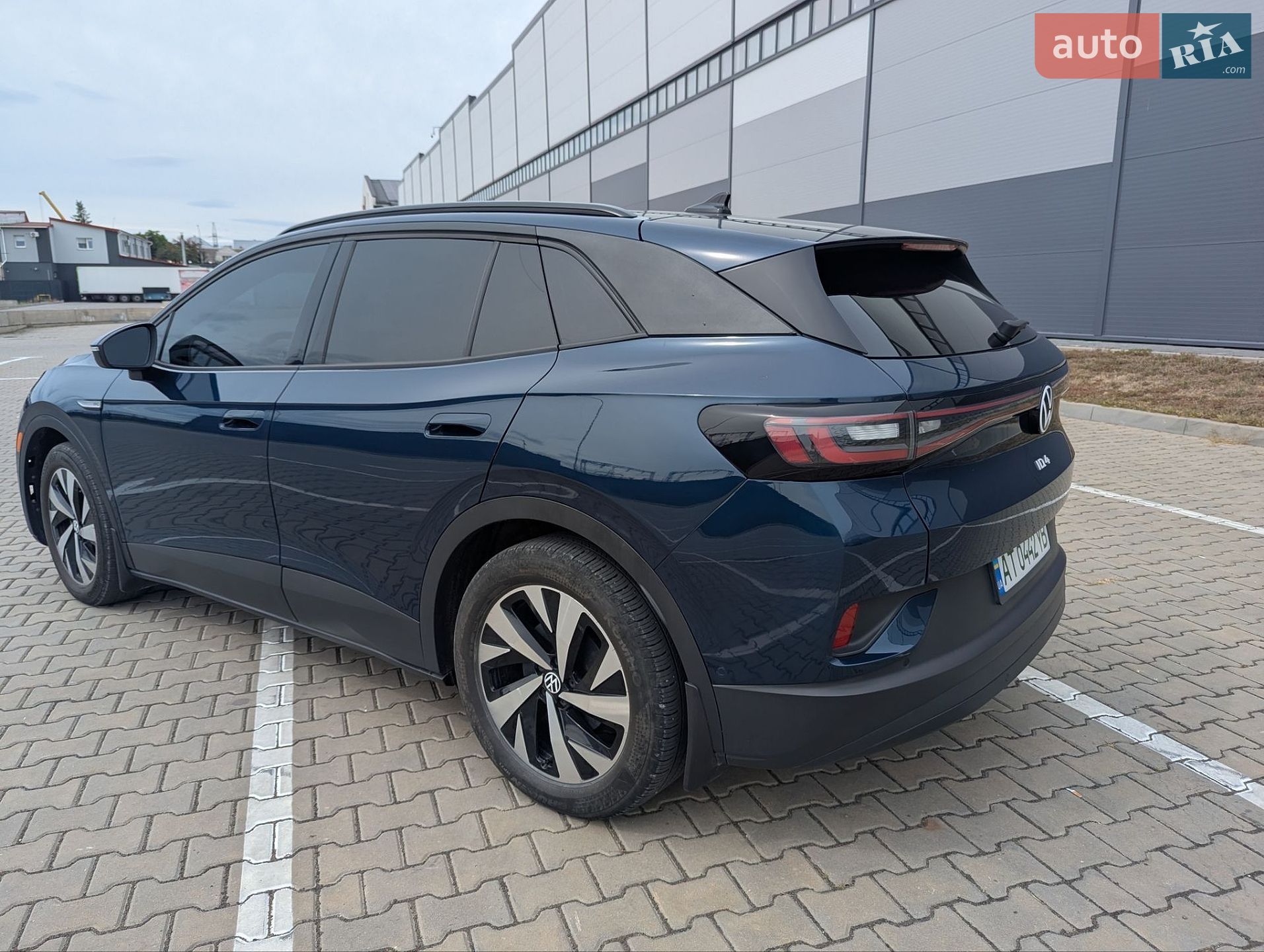 Volkswagen ID.4 2023 VIN 1V2CMPE88PC046952 фото оголошення 4 з 21
