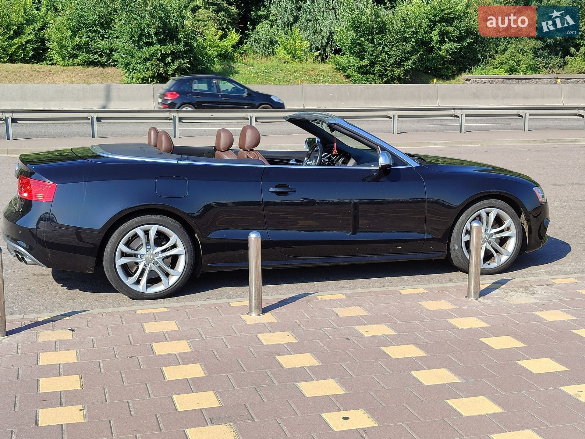 Audi S5 2013 VIN WAUCGAFH9DN015551 фото оголошення 16 з 19