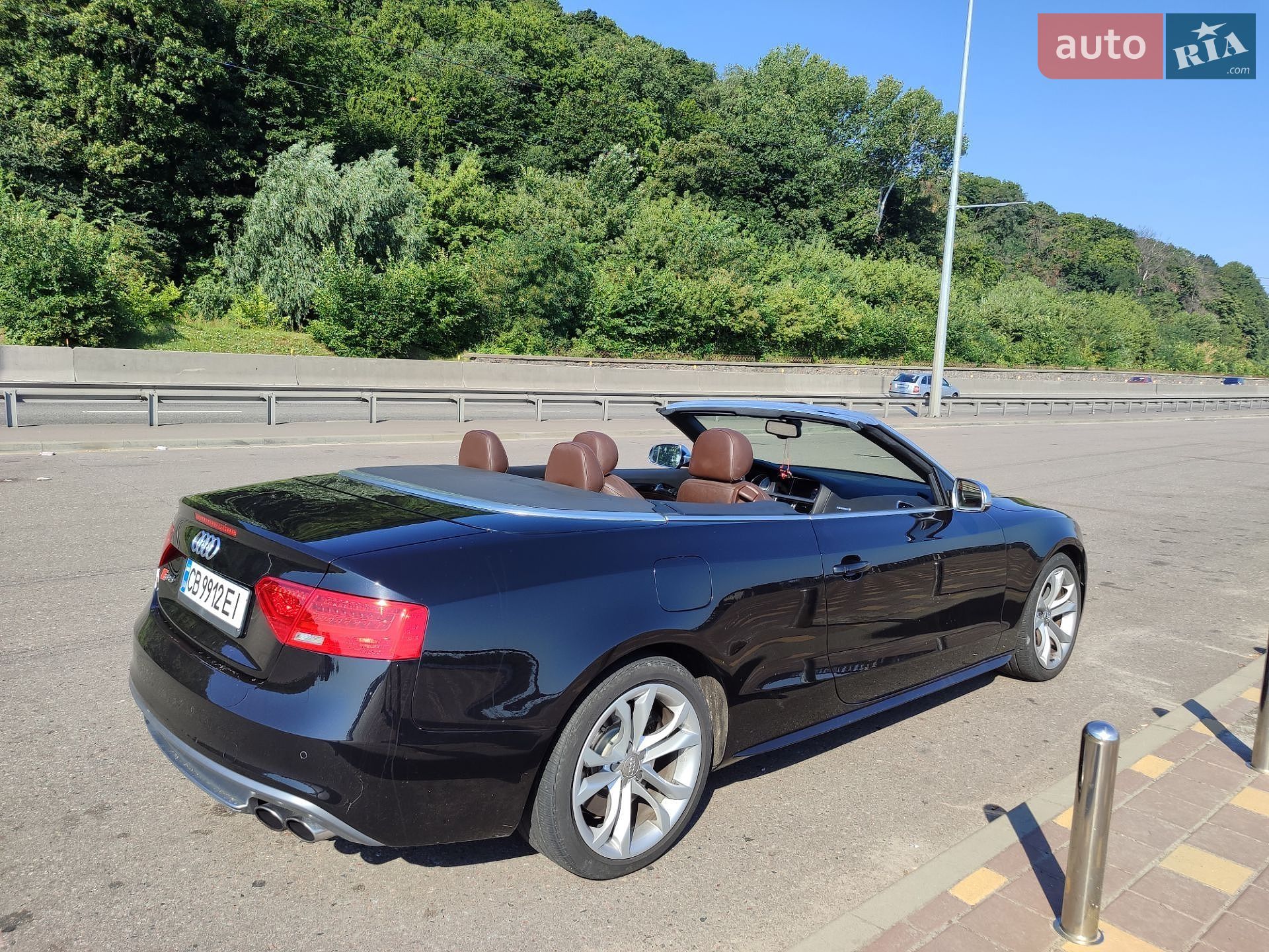 Audi S5 2013 VIN WAUCGAFH9DN015551 фото оголошення 17 з 19