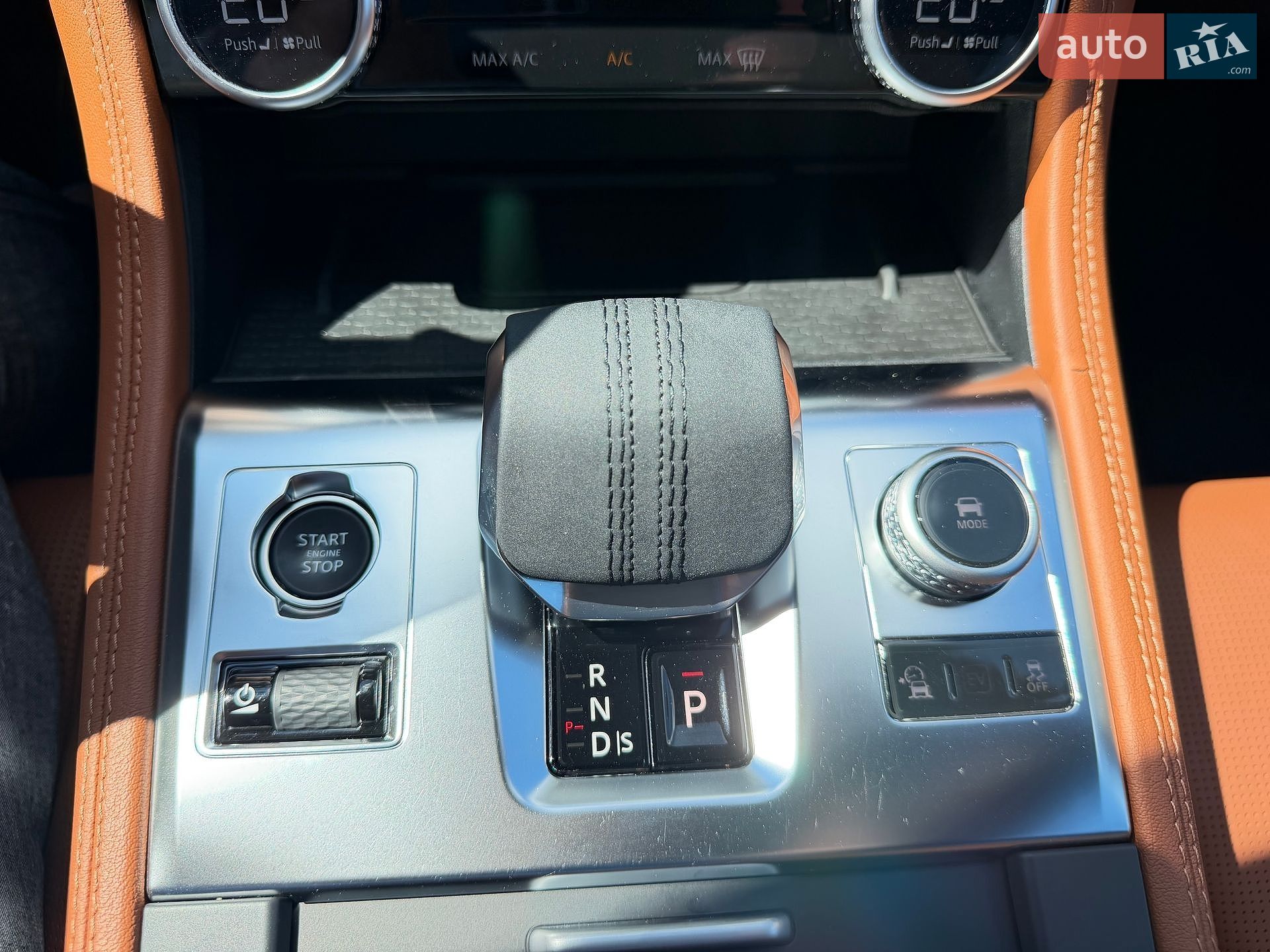 Jaguar F-Pace 2024 VIN SADCT2FU7SA750362 фото оголошення 45 з 65