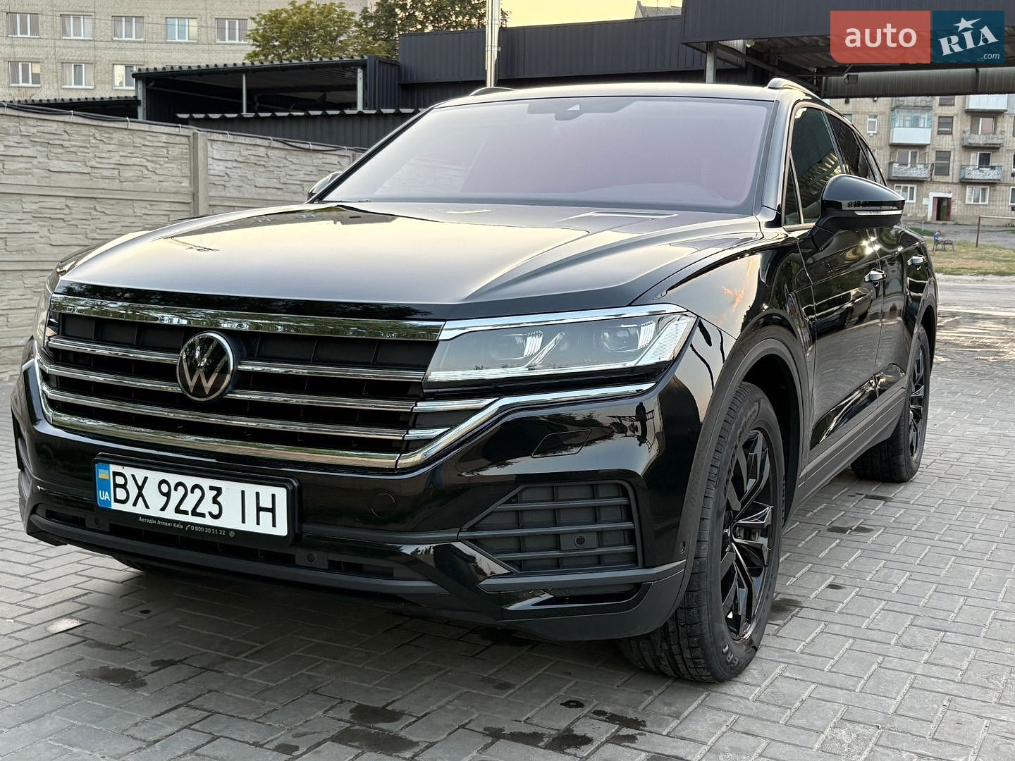 Volkswagen Touareg 2024 VIN WVGZZZCR6RD025305 фото оголошення 2 з 29