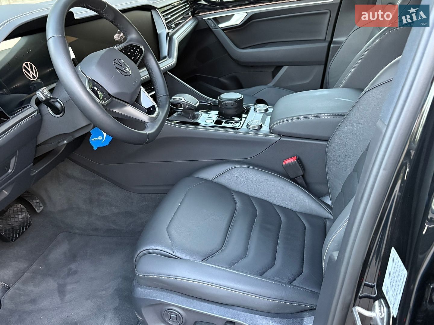 Volkswagen Touareg 2024 VIN WVGZZZCR6RD025305 фото оголошення 12 з 29