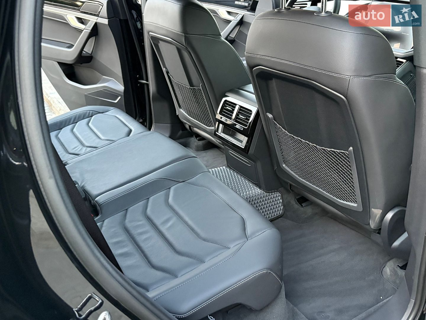 Volkswagen Touareg 2024 VIN WVGZZZCR6RD025305 фото оголошення 15 з 29