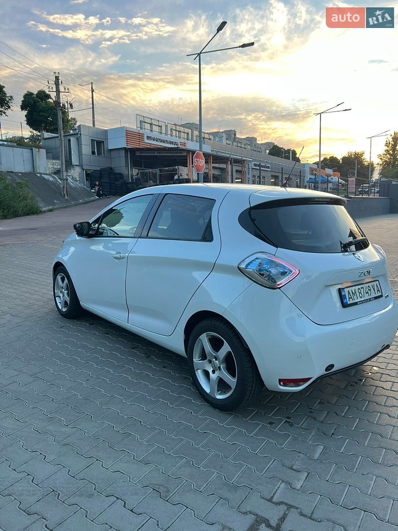 Renault Zoe 2017 VIN VF1AGVYF056916123 фото оголошення 7 з 28