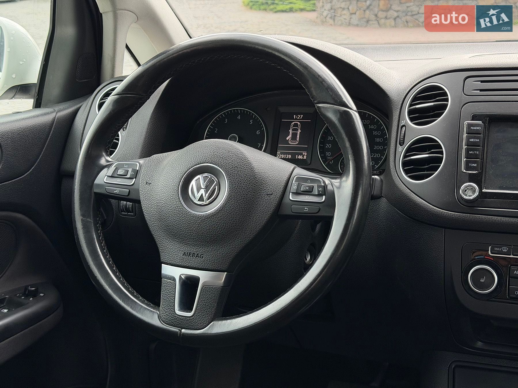 Volkswagen Golf 2011 VIN WVWZZZ1KZCW558518 фото оголошення 8 з 10