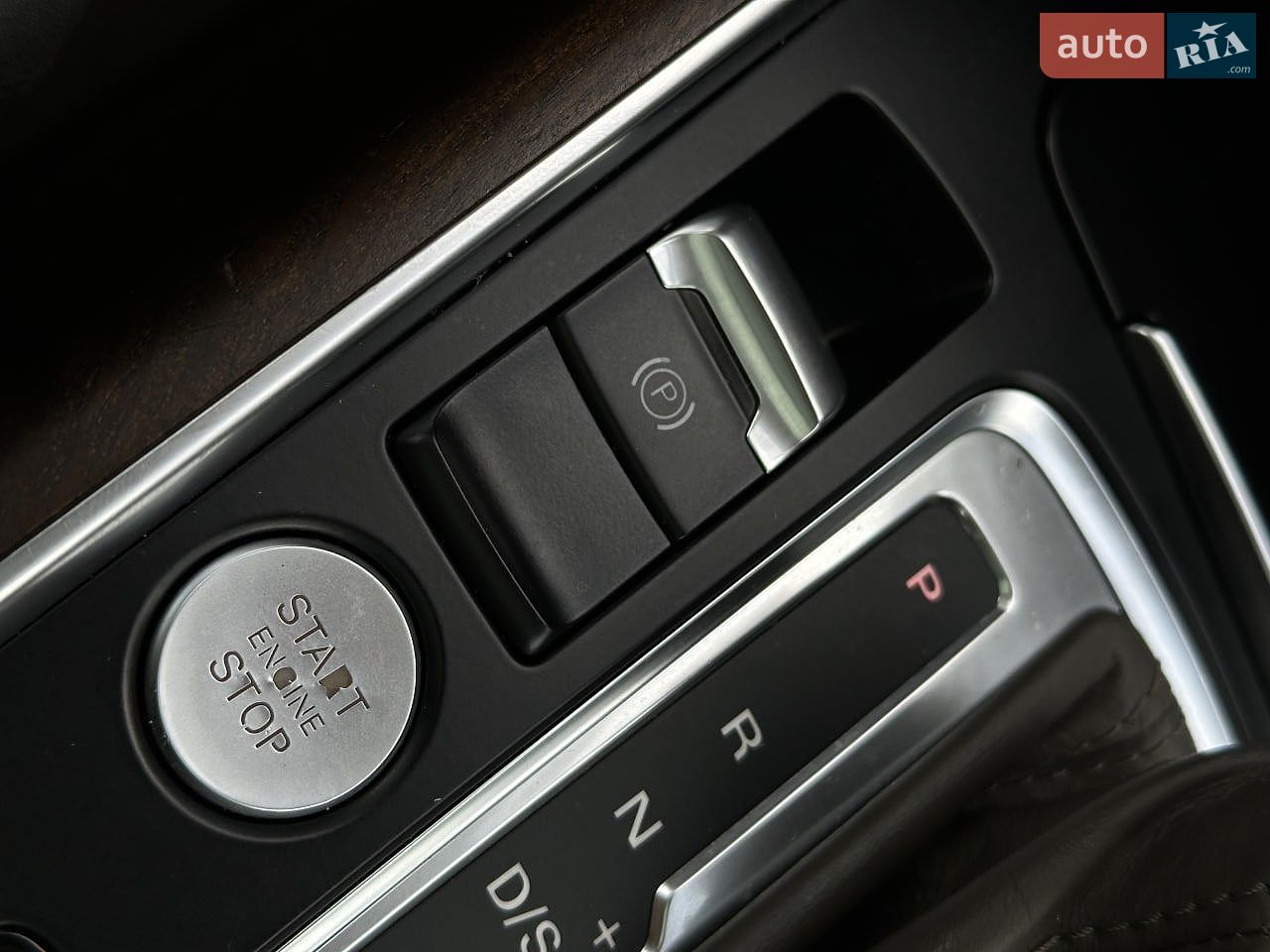 Audi Q5 2014 VIN WA1LFAFP6FA006937 фото оголошення 41 з 45