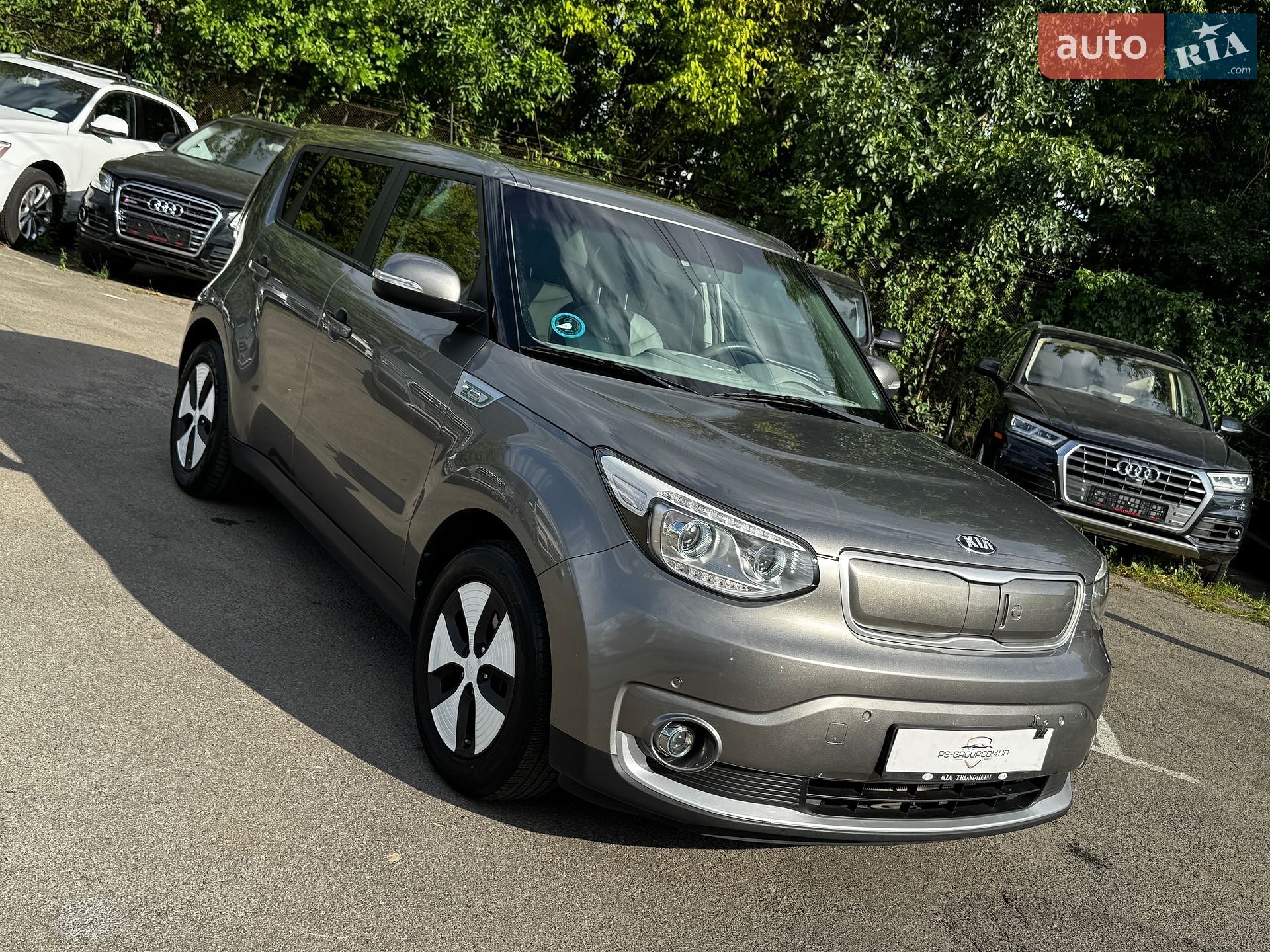 Kia Soul 2014 VIN KNAJX81EFF7002530 фото оголошення 4 з 44