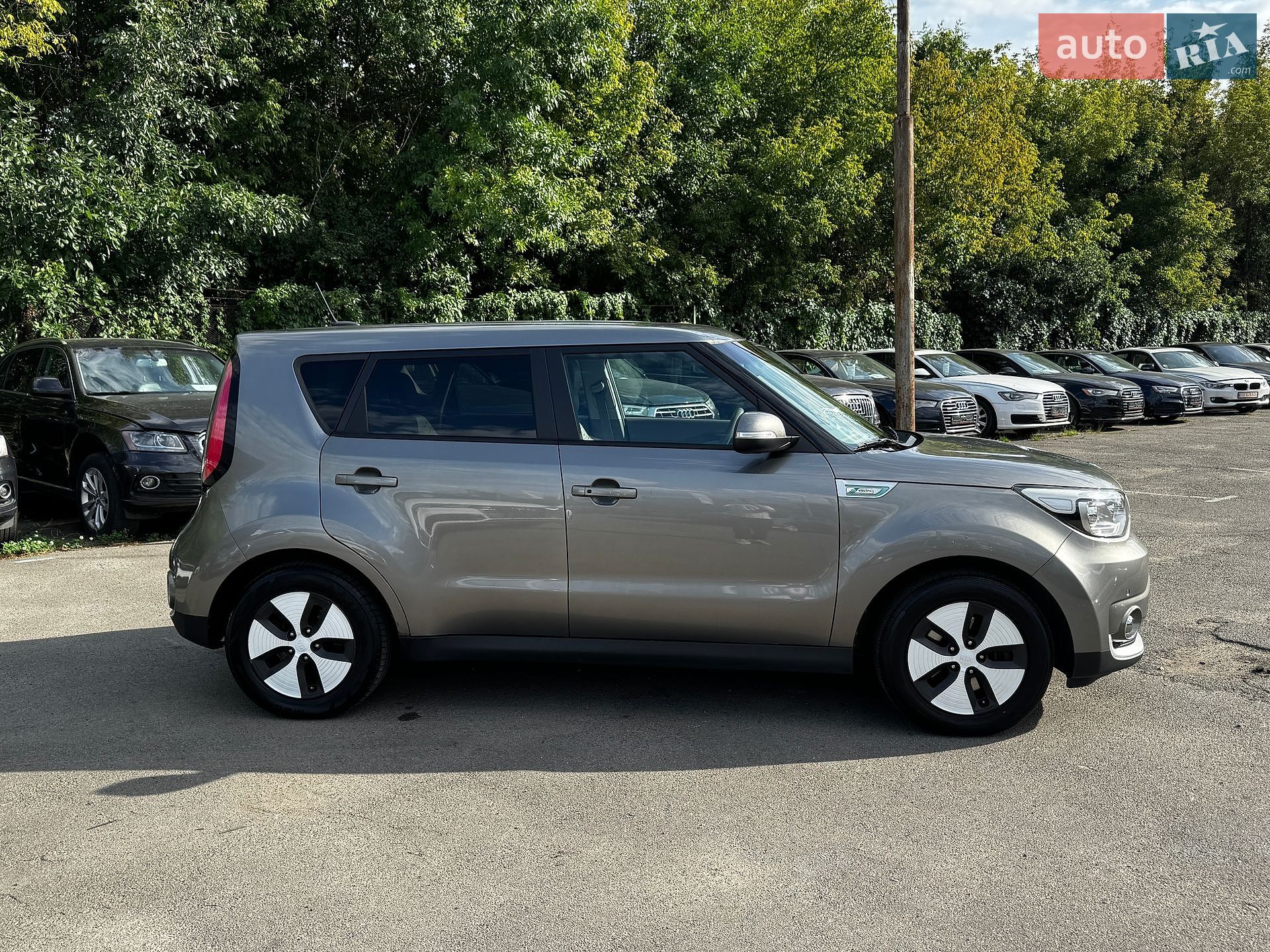 Kia Soul 2014 VIN KNAJX81EFF7002530 фото оголошення 6 з 44