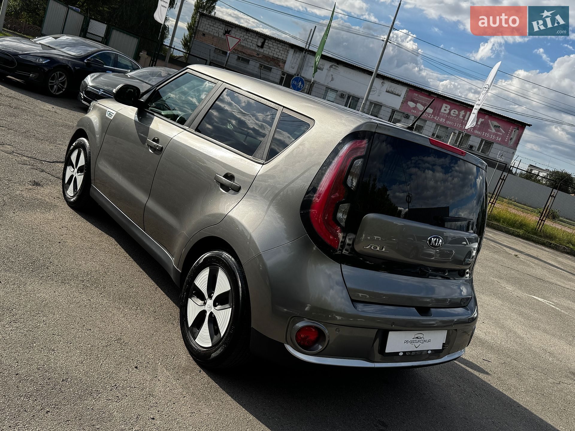 Kia Soul 2014 VIN KNAJX81EFF7002530 фото оголошення 11 з 44