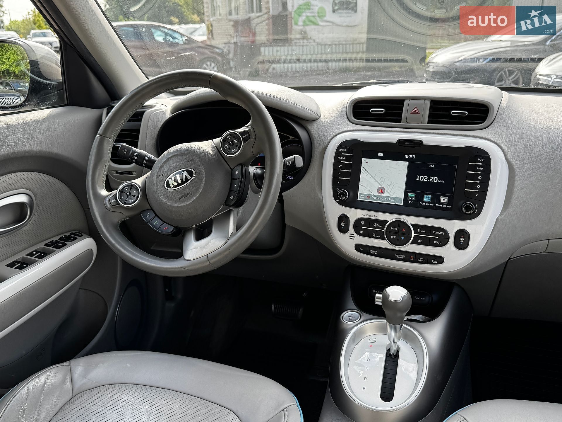 Kia Soul 2014 VIN KNAJX81EFF7002530 фото оголошення 22 з 44