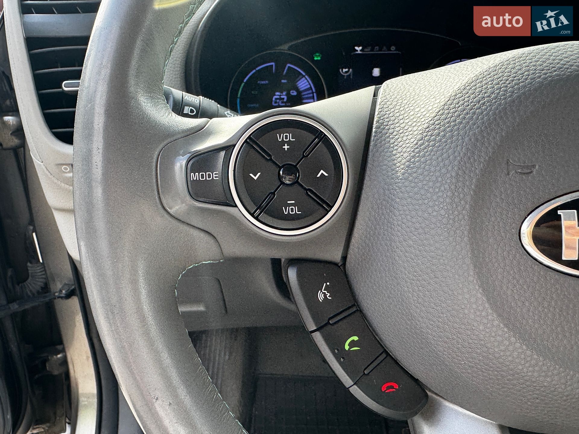 Kia Soul 2014 VIN KNAJX81EFF7002530 фото оголошення 27 з 44