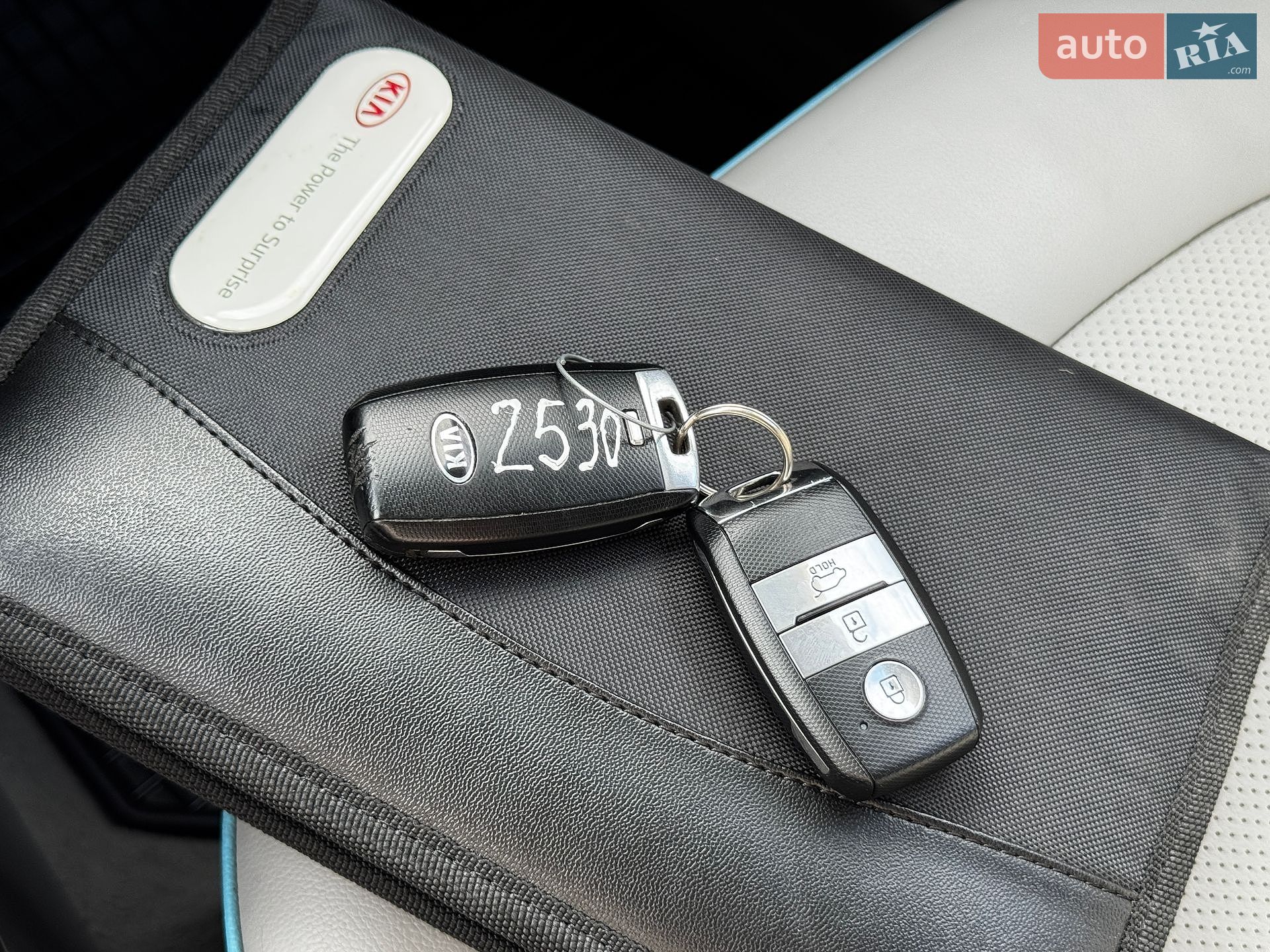 Kia Soul 2014 VIN KNAJX81EFF7002530 фото оголошення 31 з 44