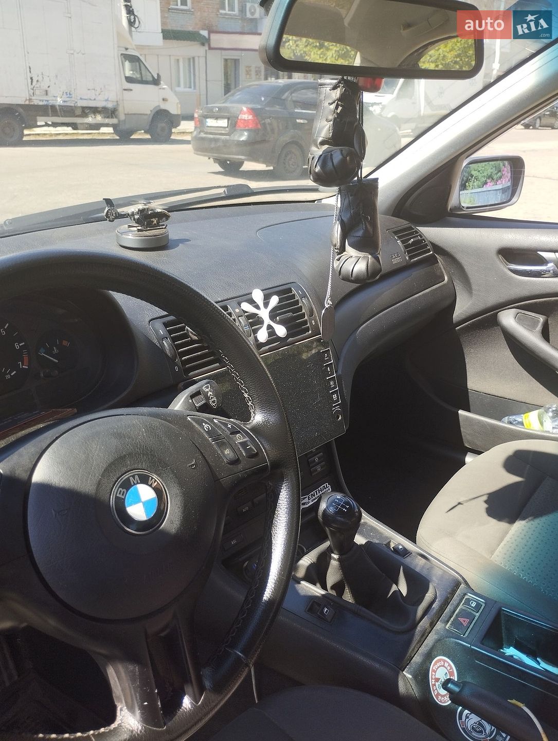 BMW 3 Series 2003 VIN WBAAY31090KP14420 фото оголошення 12 з 12