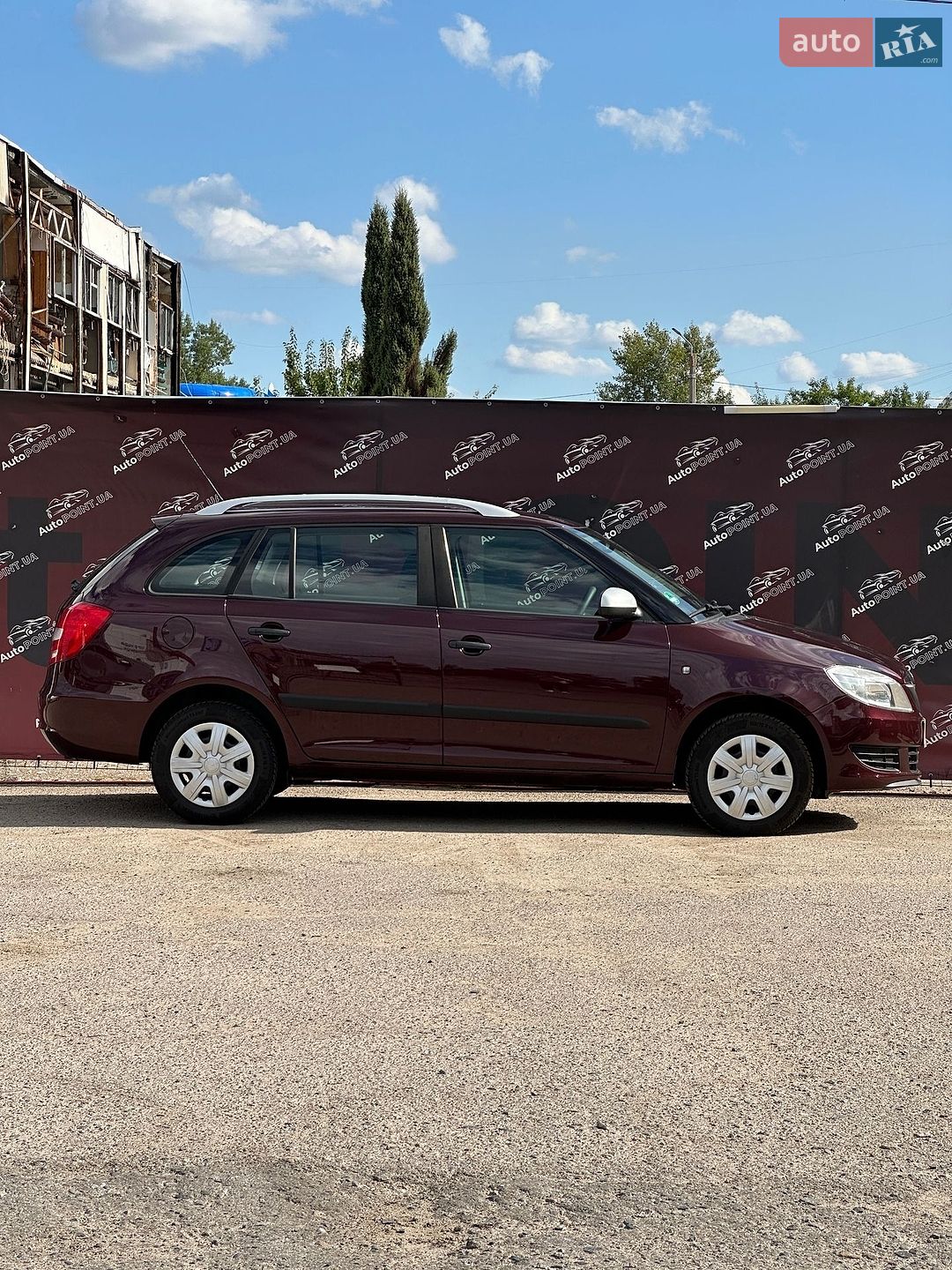 Skoda Fabia 2010 VIN TMBJH25J6B3094607 фото оголошення 4 з 27