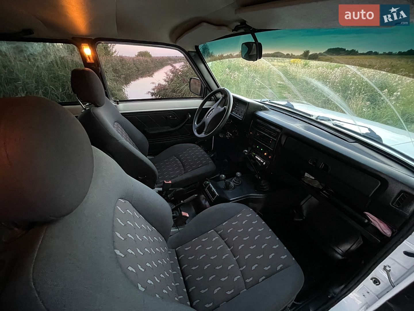 ВАЗ / Lada 21214 / 4x4 2006 VIN XTA21214061810367 фото оголошення 13 з 16