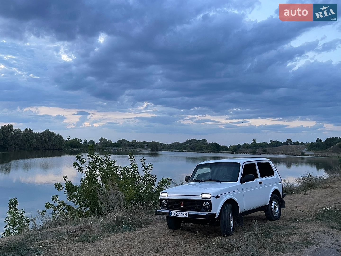 ВАЗ / Lada 21214 / 4x4 2006 VIN XTA21214061810367 фото оголошення 4 з 16