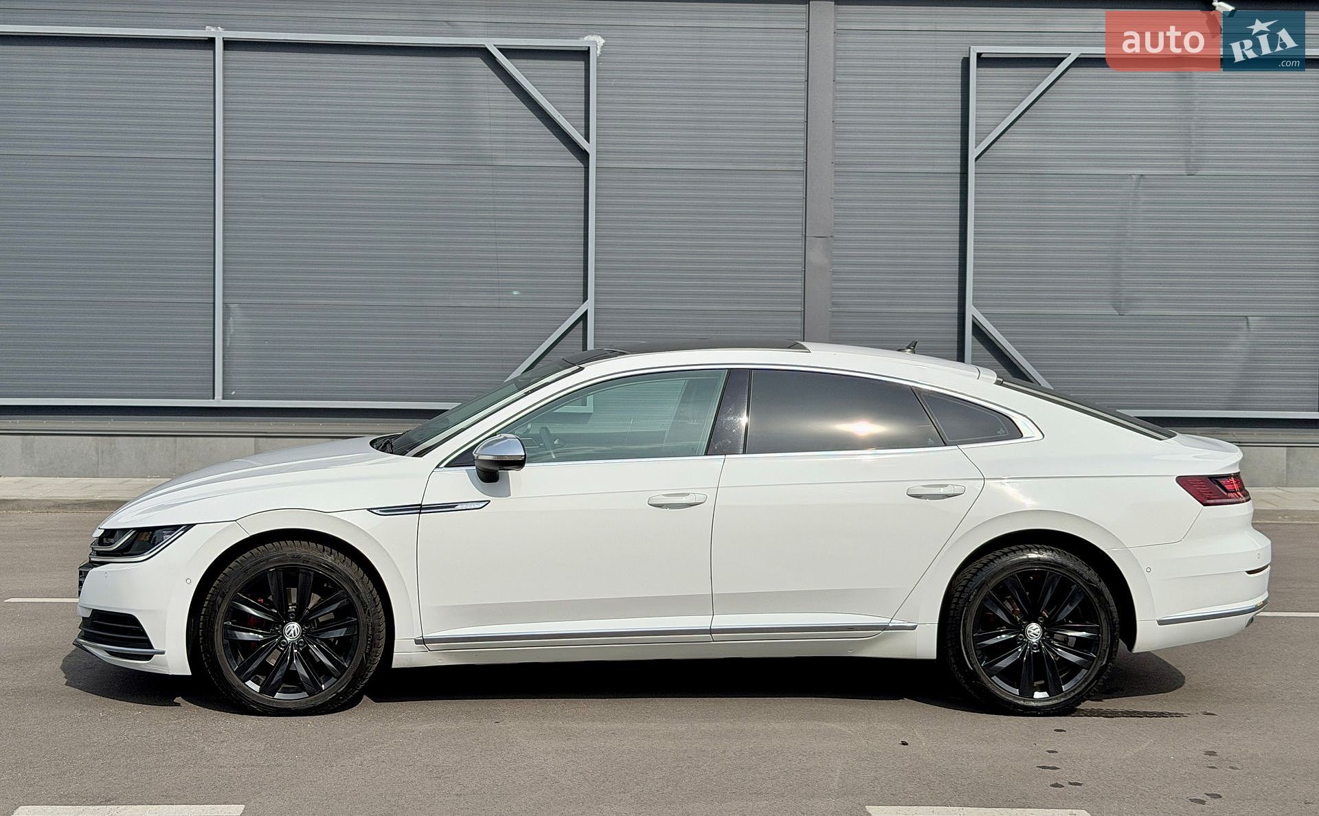 Volkswagen Arteon 2019 VIN WVWZZZ3HZKE020649 фото оголошення 11 з 43