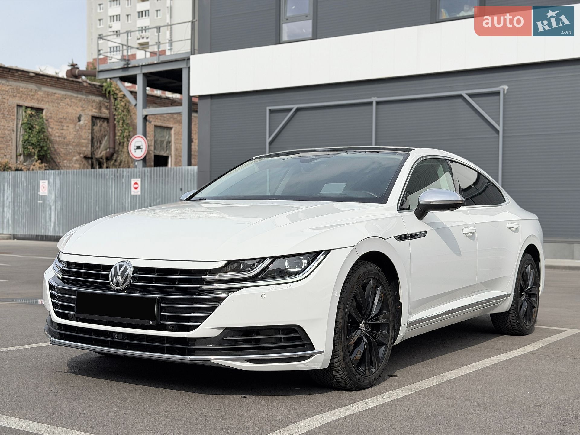 Volkswagen Arteon 2019 VIN WVWZZZ3HZKE020649 фото оголошення 30 з 43