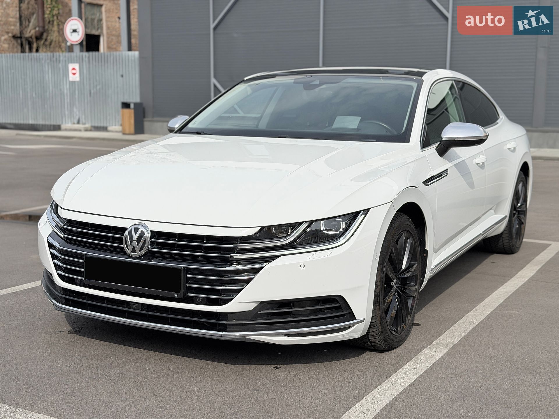 Volkswagen Arteon 2019 VIN WVWZZZ3HZKE020649 фото оголошення 31 з 43